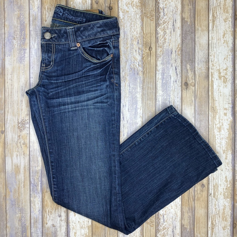 $5 SALE American Eagle Denim Blue Jeans Women 4R